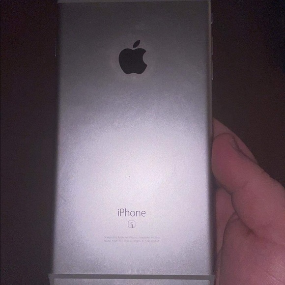 iPhone 6 puls - Picture 2 of 3